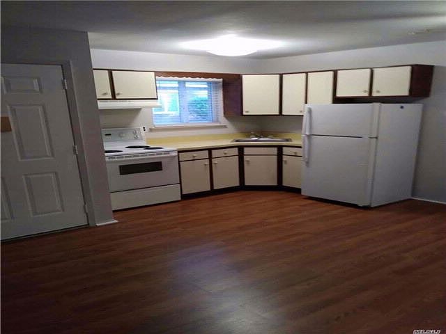 1st image of 66 Parkcenter Dr
