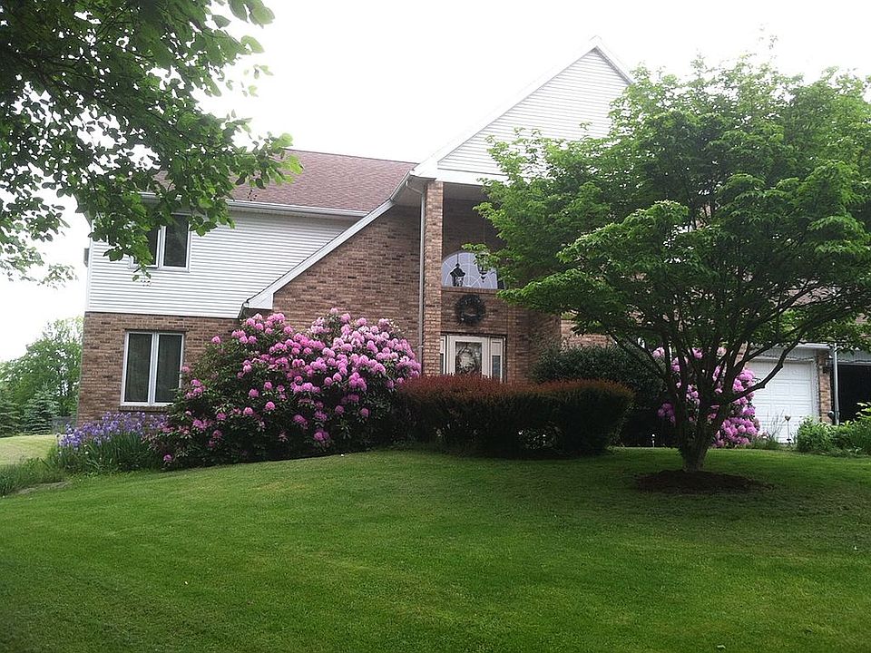 1st image of 10 Marion Ct