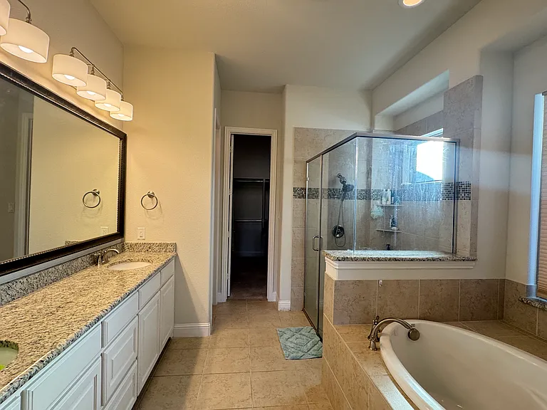 2405 Bigleaf Ct — Photo 16