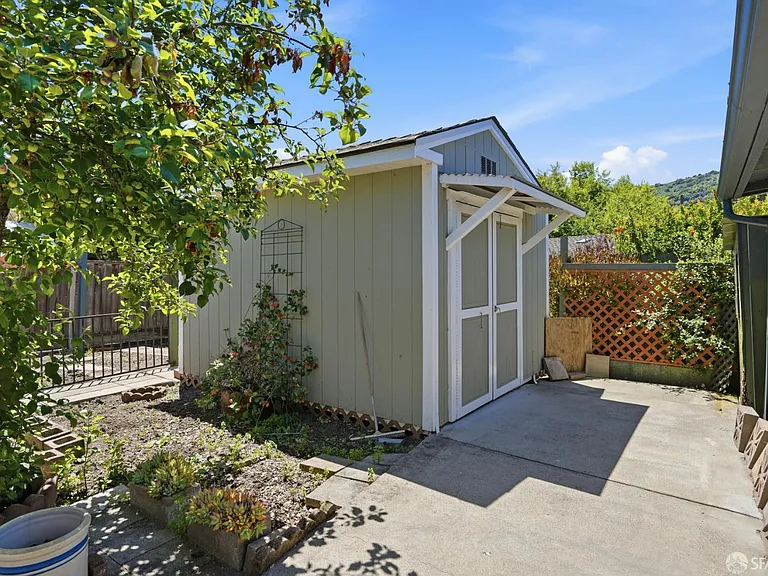 5880 Olinda Rd — Photo 30