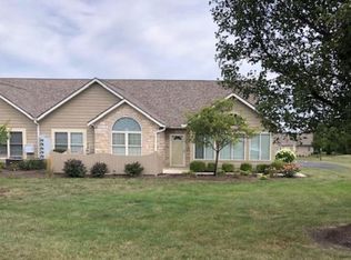 1725 Crossing Blvd, Circleville, OH