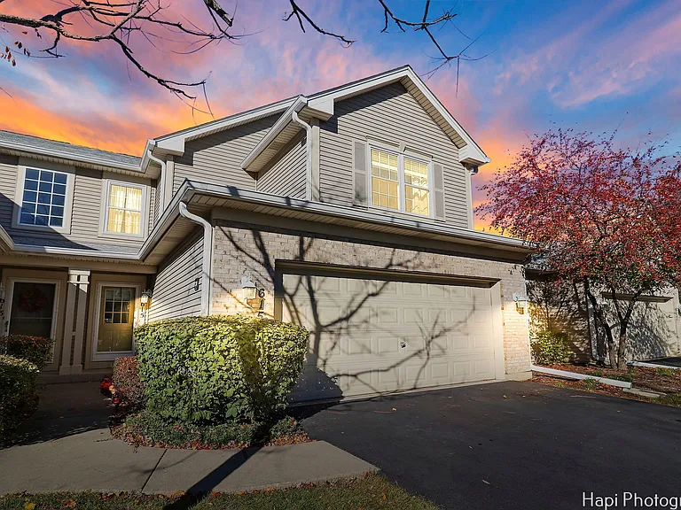 615 Littleton Trl — Photo 24