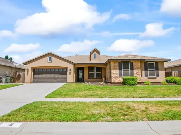 1111 Broken Spur Way, Plumas Lake, CA 95961