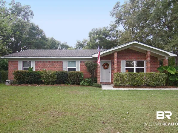 21809 4th St, Silverhill, AL 36576