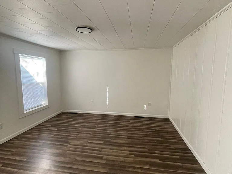 342 Kahl Ct — Photo 6