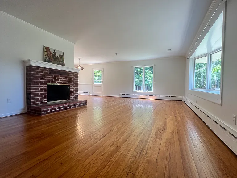12405 Shafer Ln #1 — Photo 4