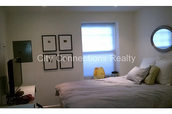Rented by City Connections Realty | media 12