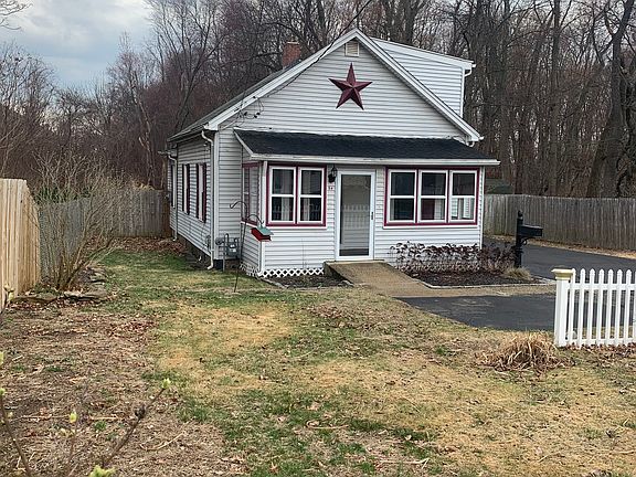 2nd image of 54 Brainard Road