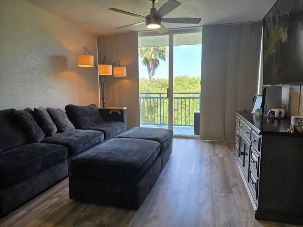 3675 Seaside Dr APT 242, Key West, FL 33040