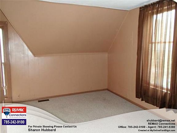 3rd image of 515 E 2nd Ave