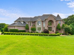 1530 Palmer Rd, Lebanon, TN 37090