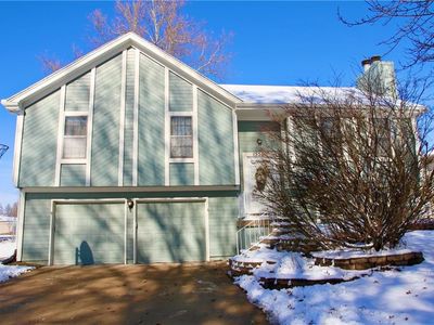 15500 W 152nd St, Olathe, KS, 66062
