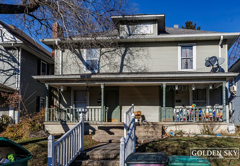 1114 Mourer St — Photo 1