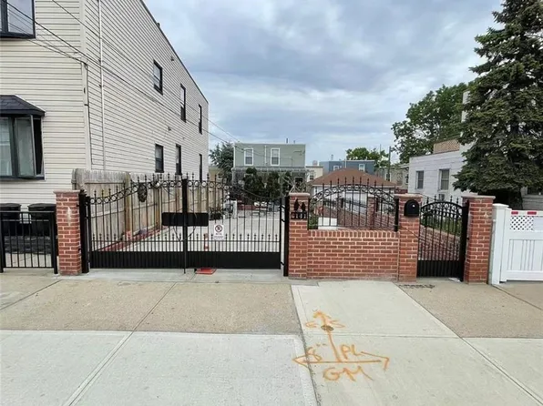 6141 Maspeth Ave, Flushing, NY 11378