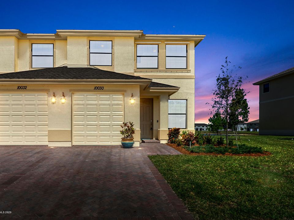 1st image of 10030 W Villa Cir
