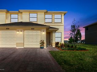 10030 W Villa Cir, Vero Beach, FL 32966