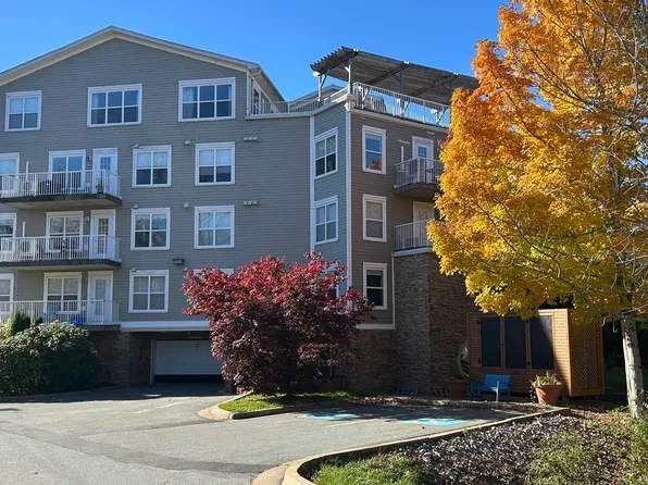 476 Main St Unit 101, Mahone Bay, NS B0J 2E0