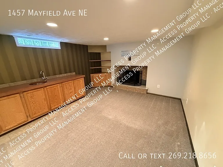 1457 Mayfield Ave NE — Photo 31
