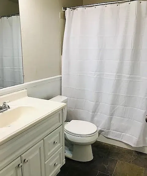 full bathroom