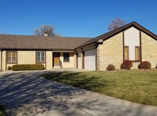 232 S Forestview Ct, Wichita, KS 67235