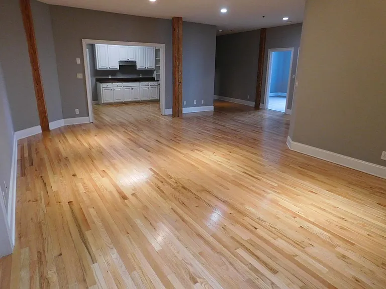 648 S Main St #205 — Photo 4