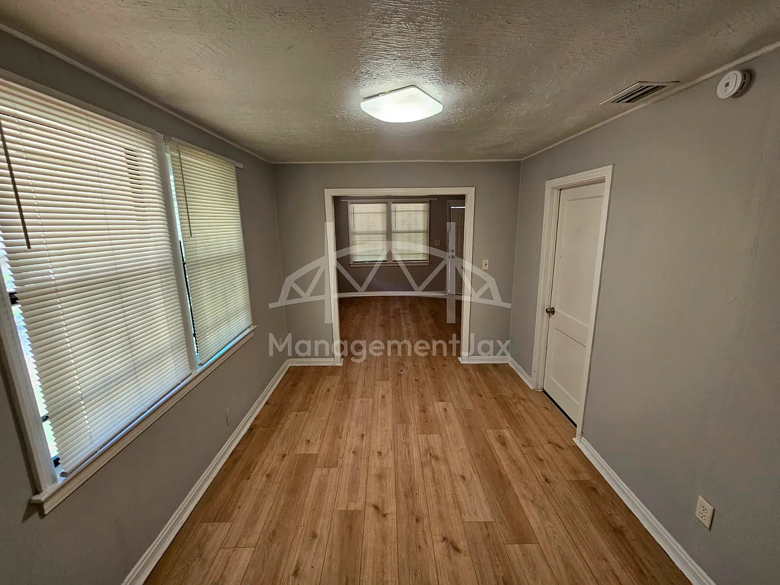2040 West 15th Street (Bernat Group LLC) - 1 — Photo 2