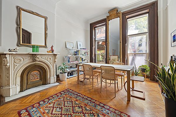 1st image of 628 Carlton Ave