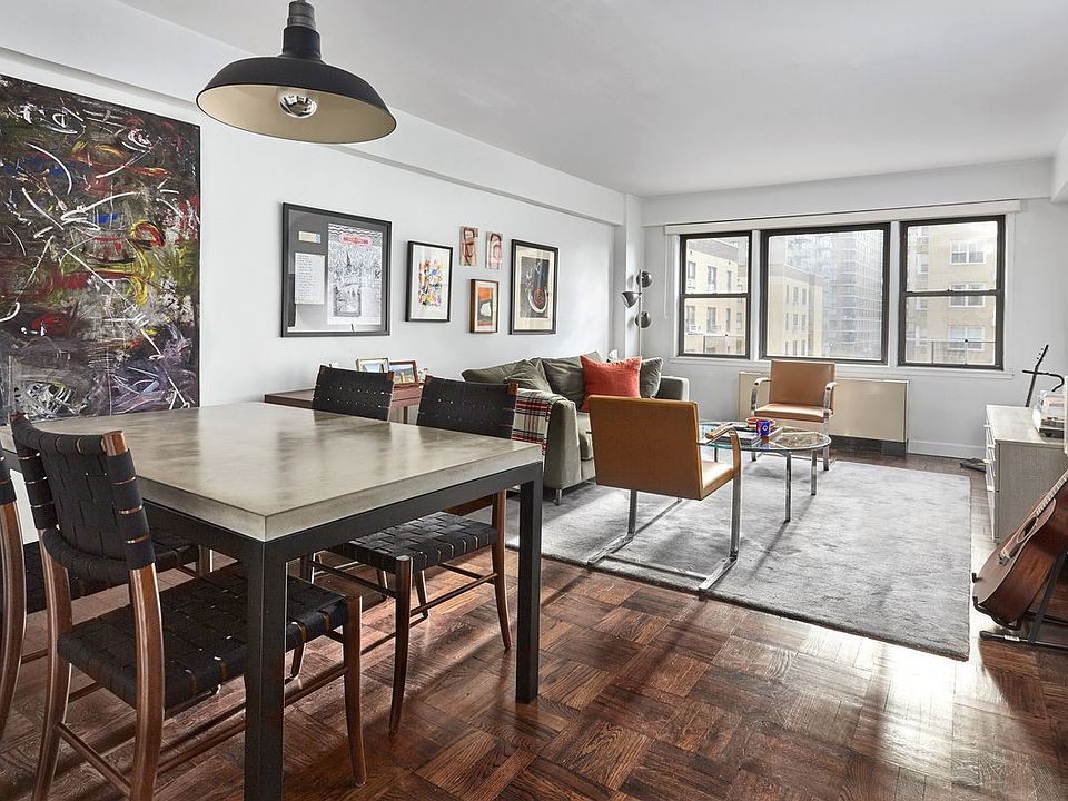 1st image of 55 E 9th St APT 6H
