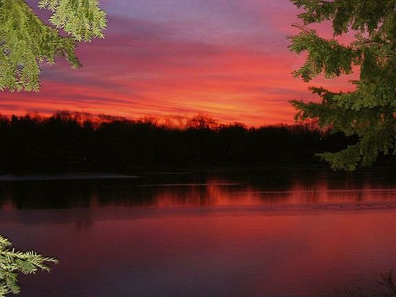 Echo Lake - Sunset Views