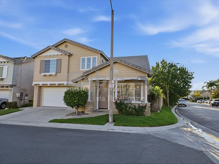 28075 Daydream Way — Photo 1
