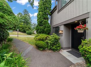 350 Heritage Vlg #A, Southbury, CT