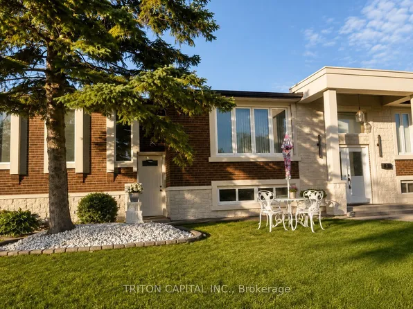 164 Jules Ave, Vaughan, ON L4L 1Y3