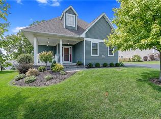 405 Donnelly St, Camillus, NY 13031