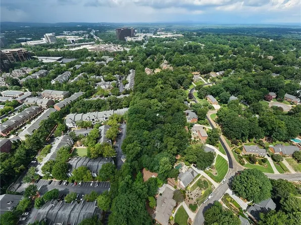 4715 Ridgeview Rd, Dunwoody, GA 30338