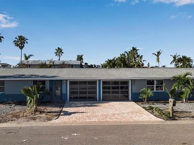 765 Saint Judes Dr N, Longboat Key, FL, 34228