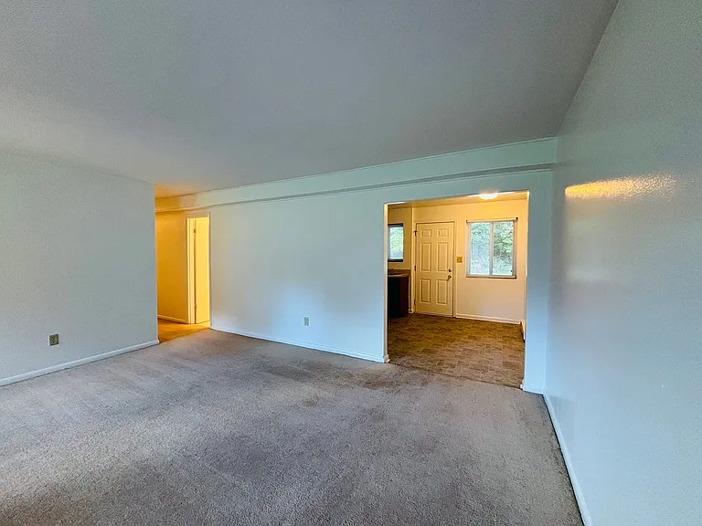 109 Northview Dr #13 — Photo 7