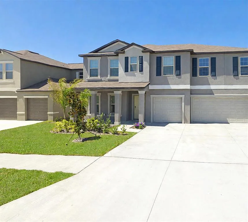 5 bed, 4.0 bath, 3362 sqft, $3,400 — Photo 1