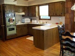 6 Wyndefield Ct, Huntington, NY 11743
