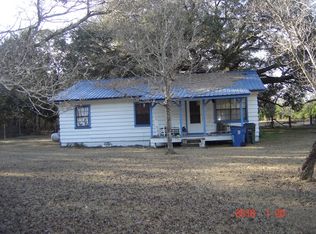 725 Whaley Rd, Jesup, GA 31546