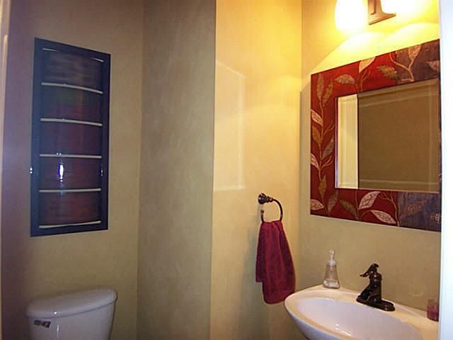 1st image of 2903 Waterford Dr