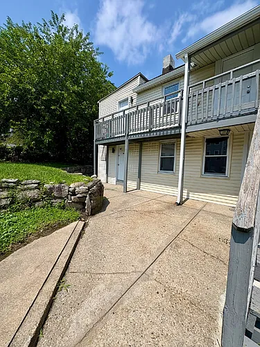 65 Shaw St #2-B Photo 1