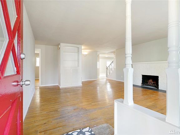 4th image of 8017 65th Avenue Ct SW