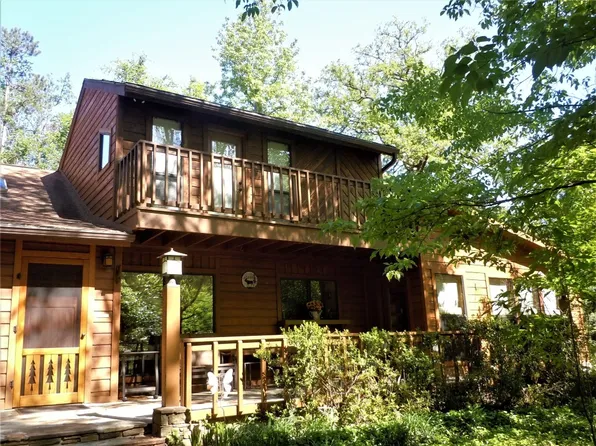 287 Misty Gln, Holly Lake Ranch, TX 75765