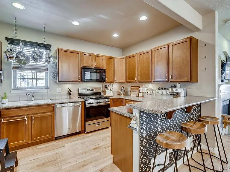 3211 Florence Way — Photo 4