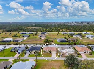 193 Tournament Rd, Rotonda West, FL 33947