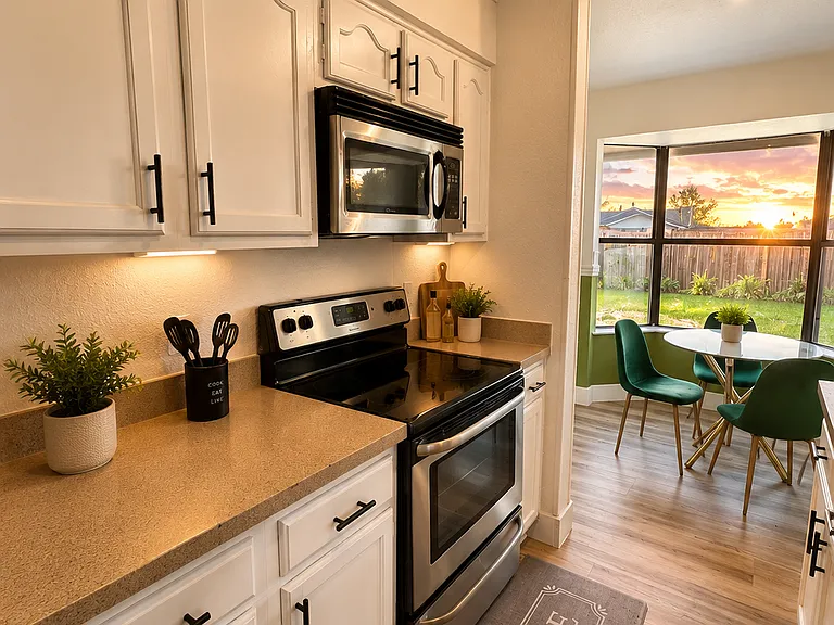 1211 Wyndham Dr — Photo 8