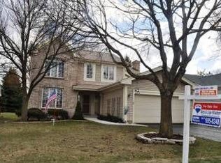 675 Rose Ln, Bartlett, IL