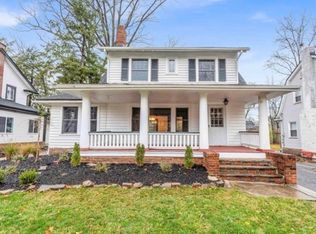 3175 Sycamore Rd, Cleveland Heights, OH 44118