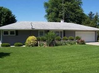 28273 Jewell Rd, Defiance, OH 43512