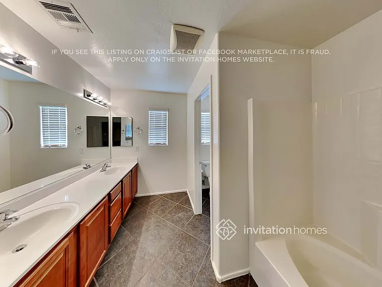 2898 S Arroyo Ln — Photo 18